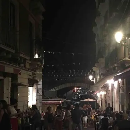 La Casa Al Teatro