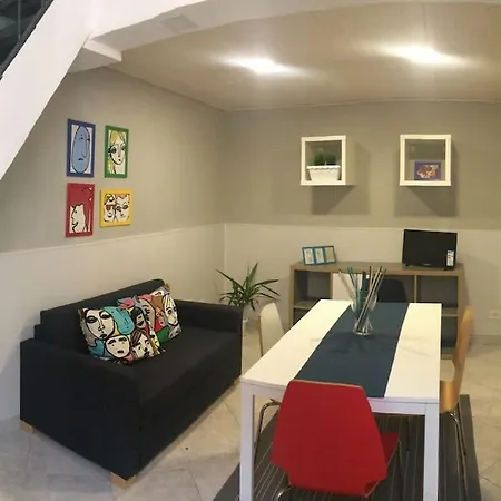 La Casa Al Teatro *