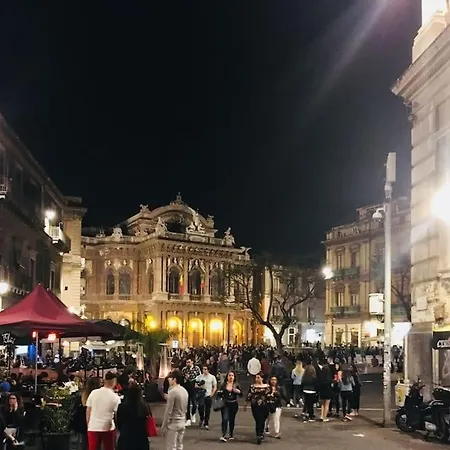 La Casa Al Teatro Semesterbostad